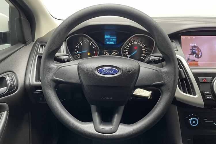 Used Ford Focus 2018 Hatchback Classic 1.6L Automatic Comfort Plus SmartDrive Edition Steering Wheel