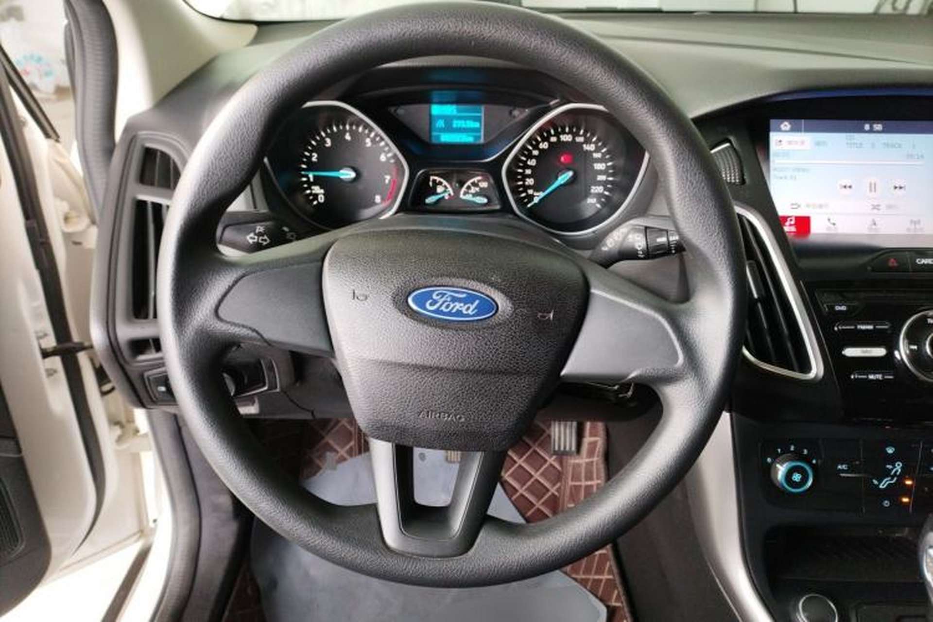 Used Ford Focus 2018 Hatchback Classic 1.6L Automatic Comfort Plus SmartDrive Edition Steering Wheel