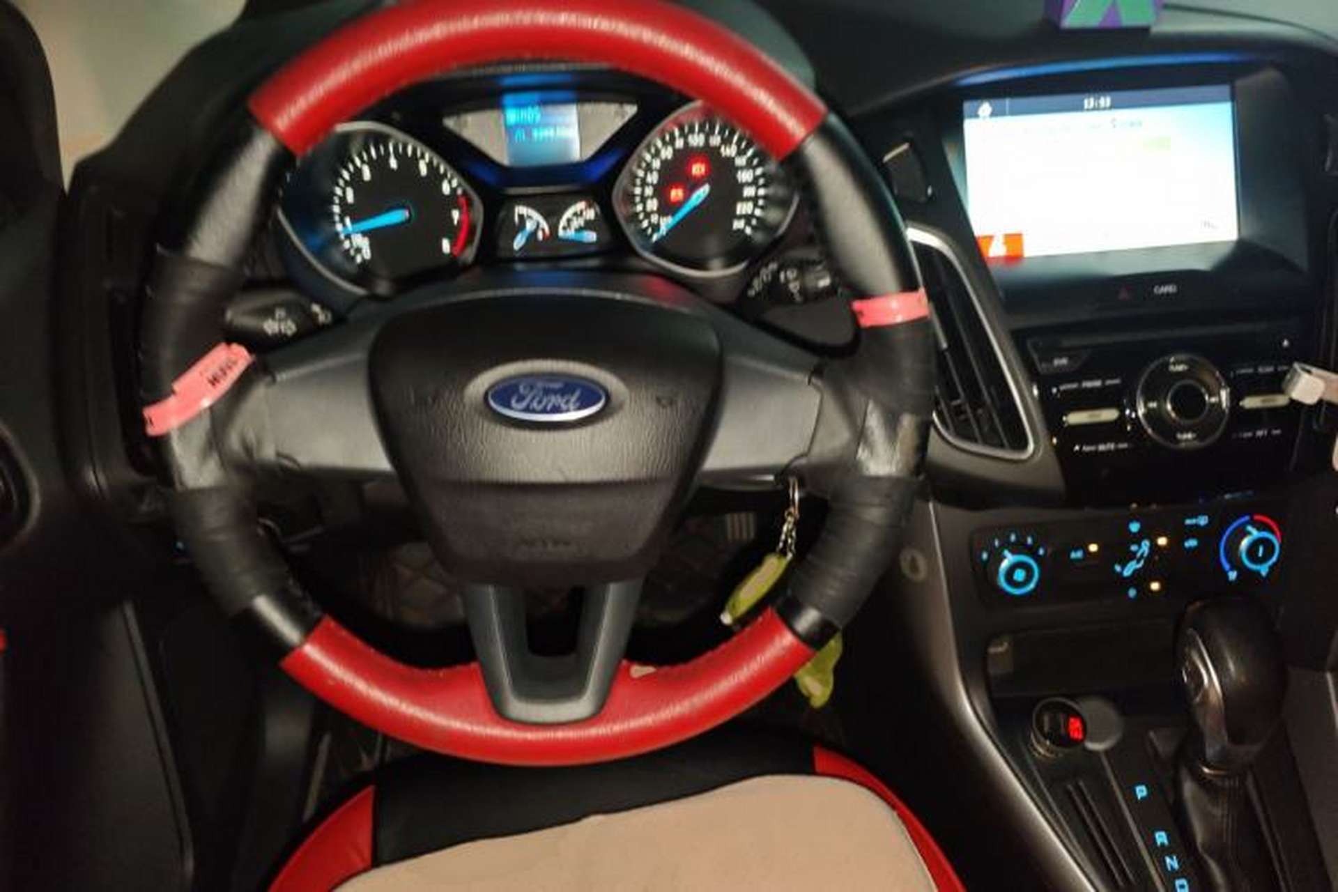 Used Ford Focus 2018 Hatchback Classic 1.6L Automatic Comfort Plus SmartDrive Edition Steering Wheel