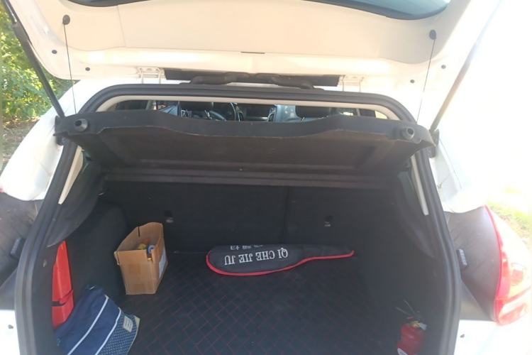 Used Ford Focus 2018 Hatchback Classic EcoBoost 180 Automatic Elite Model Trunk