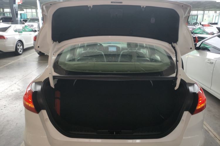 Used Ford Focus 2018 Sedan Classic 1.6L Manual Comfort Plus SmartDrive Edition Trunk