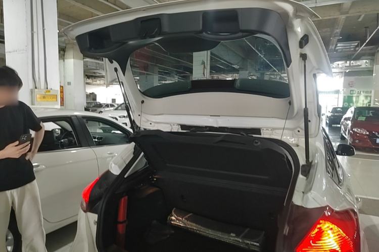 Used Ford Focus 2018 Hatchback Classic EcoBoost 180 Automatic Elite Model Trunk