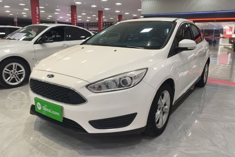 Used Ford Focus 2018 Hatchback Classic 1.6L Automatic Comfort Plus SmartDrive Edition Guazi used car, China used car export, Used car for sale, Used Ford cars, Cheapest cars for sale