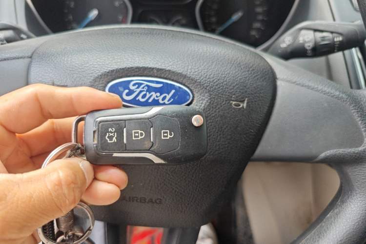 Used Ford Focus 2018 Sedan Classic 1.6L Manual Comfort Plus SmartDrive Edition Vehicle Key