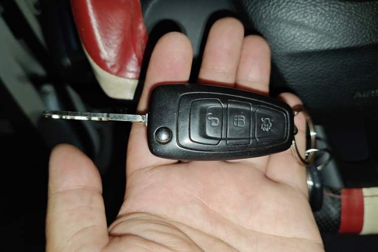 Used Ford Focus 2018 Hatchback Classic 1.6L Automatic Comfort Plus SmartDrive Edition Vehicle Key