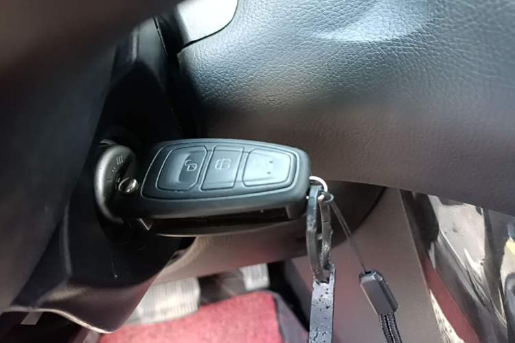Used Ford Focus 2018 Sedan Classic 1.6L Automatic Trendy SmartDrive Edition Vehicle Key