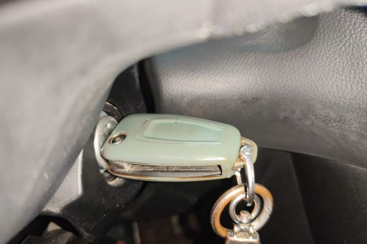 Used Ford Focus 2018 Sedan Classic 1.6L Automatic Trendy SmartDrive Edition Vehicle Key