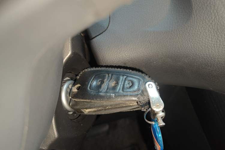 Used Ford Focus 2018 Sedan Classic 1.6L Automatic Trendy SmartDrive Edition Vehicle Key