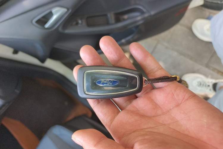 Used Ford Focus 2018 Hatchback Classic 1.6L Automatic Comfort Plus SmartDrive Edition Vehicle Key