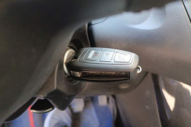 Used Ford Focus 2018 Hatchback Classic 1.6L Automatic Trendy SmartDrive Edition Vehicle Key