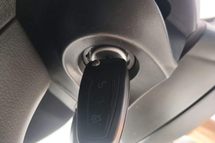 Used Ford Focus 2018 Two-Door Classic EcoBoost 125 Automatic Supercharged Style SmartDrive Edition Vehicle Key
