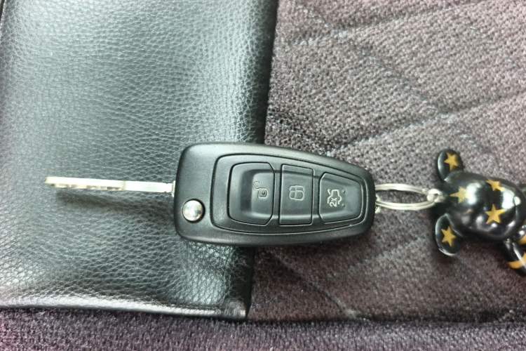 Used Ford Focus 2018 Sedan Classic 1.6L Automatic Comfort Plus Smart Drive Version Vehicle Key
