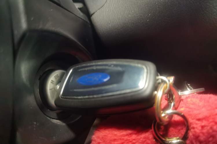 Used Ford Focus 2018 Hatchback Classic EcoBoost 180 Automatic Elite Model Vehicle Key