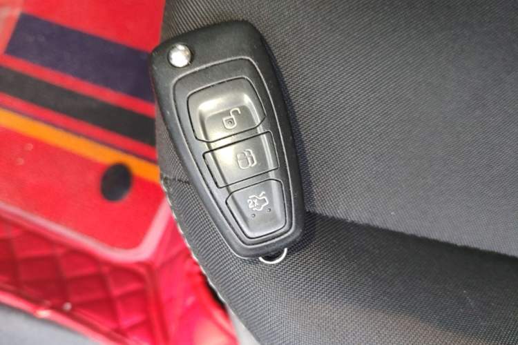 Used Ford Focus 2018 Hatchback Classic 1.6L Automatic Comfort Plus SmartDrive Edition Vehicle Key