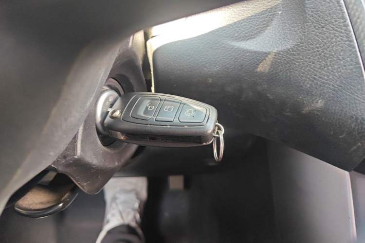 Used Ford Focus 2018 Hatchback Classic 1.6L Automatic Comfort Plus SmartDrive Edition Vehicle Key