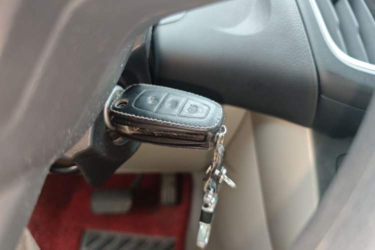 Used Ford Focus 2018 Sedan Classic 1.6L Automatic Comfort Plus Smart Drive Version Vehicle Key