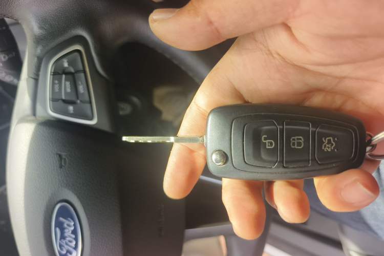 Used Ford Focus 2018 Hatchback Classic 1.6L Automatic Trendy SmartDrive Edition Vehicle Key