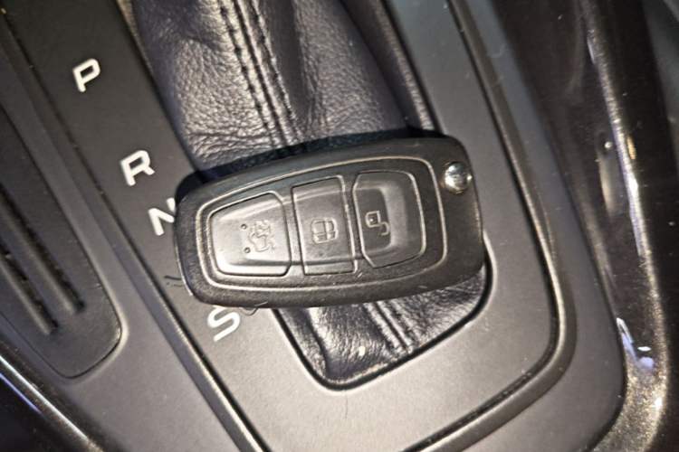 Used Ford Focus 2018 Hatchback Classic 1.6L Automatic Trendy SmartDrive Edition Vehicle Key