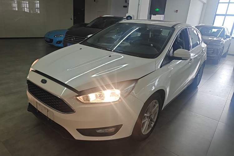 Used Ford Focus 2018 Hatchback Classic 1.6L Automatic Trendy SmartDrive Edition Guazi used car, China used car export, Used car for sale, Used  cars, Cheapest cars for sale