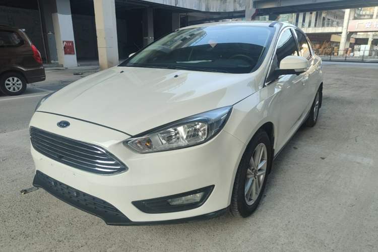 Used Ford Focus 2018 Sedan Classic 1.6L Automatic Trendy SmartDrive Edition Guazi used car, China used car export, Used car for sale, Used cars, Cheapest cars for sale