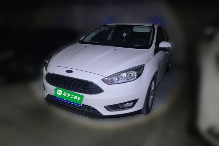 Used Ford Focus 2018 Hatchback Classic EcoBoost 180 Automatic Elite Model Guazi used car, China used car export, Used car for sale, Used cars, Cheapest cars for sale
