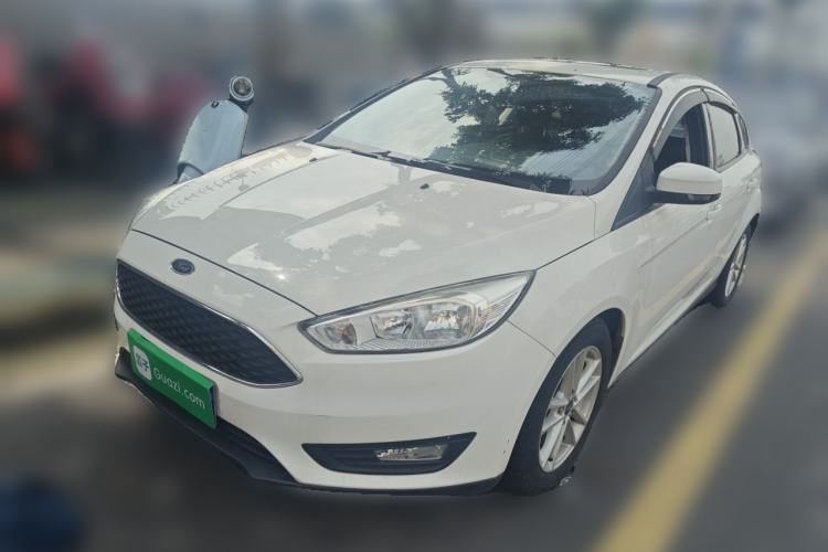 Used Ford Focus 2018 Two-Door Classic EcoBoost 125 Automatic Supercharged Style SmartDrive Edition Guazi used car, China used car export, Used car for sale, Used cars, Cheapest cars for sale