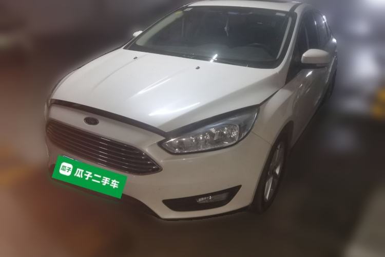 Ford Focus 2018 Sedan Classic 1.6L Automatic Trendy SmartDrive Edition usado Guazi used car, China used car export, Used car for sale, Used cars, Cheapest cars for sale