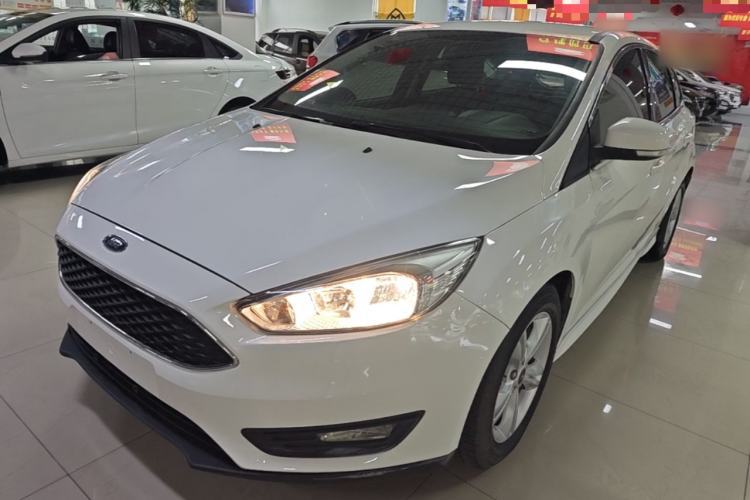 Ojetý Ford Focus 2018 Hatchback Classic 1.6L Automatic Comfort Plus SmartDrive Edition Guazi used car, China used car export, Used car for sale, Used  cars, Cheapest cars for sale
