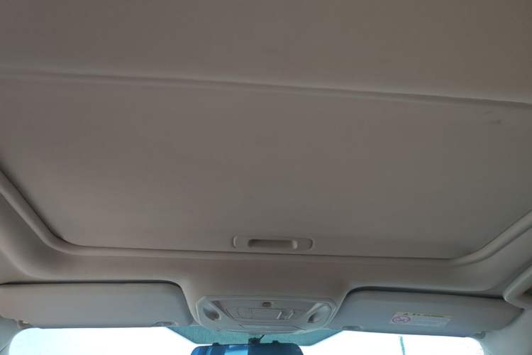 Used Ford Focus 2018 Hatchback Classic 1.6L Automatic Trendy SmartDrive Edition Headliner