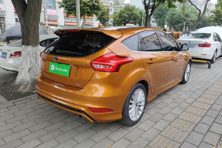 Used Ford Focus 2018 Hatchback Classic EcoBoost 180 Automatic Sport Edition Rear Right 45 Deg