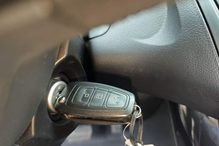 Used Ford Focus 2018 Hatchback Classic 1.6L Automatic Trendy SmartDrive Edition Vehicle Key
