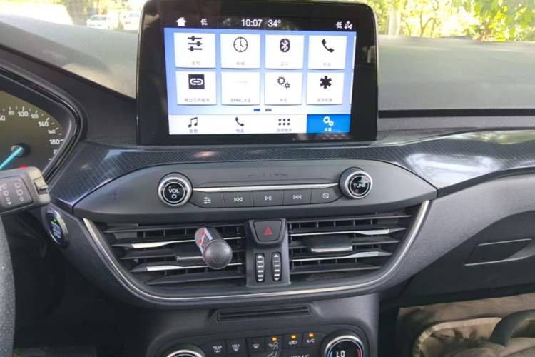 Used Ford Focus 2019 Hatchback EcoBoost 180 Automatic ST Line Audio And AC Panel