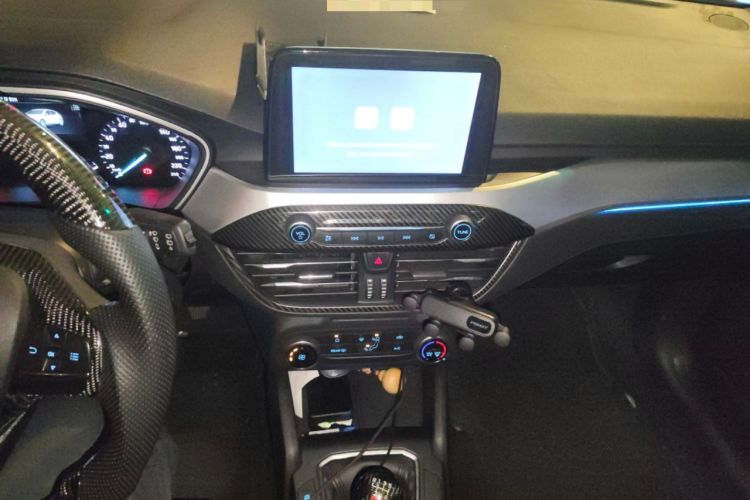 Used Ford Focus 2019 Hatchback 1.5L Manual FENGYUE Model China V Standard Audio And AC Panel
