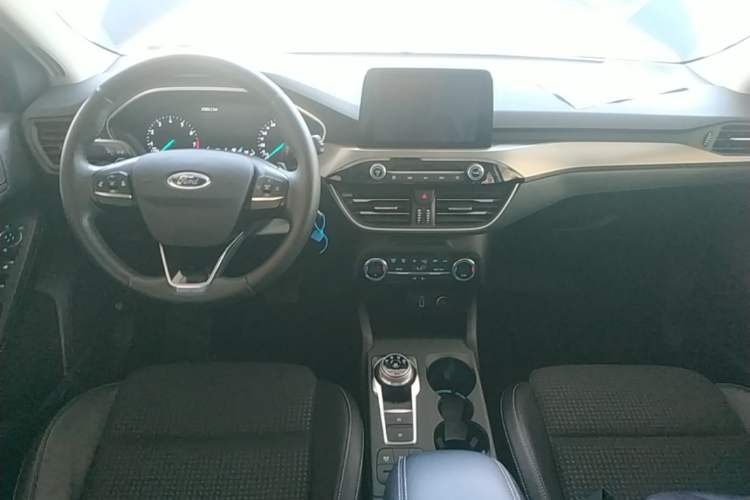 Used Ford Focus 2019 Hatchback EcoBoost 180 Automatic Trendy Model Center Console
