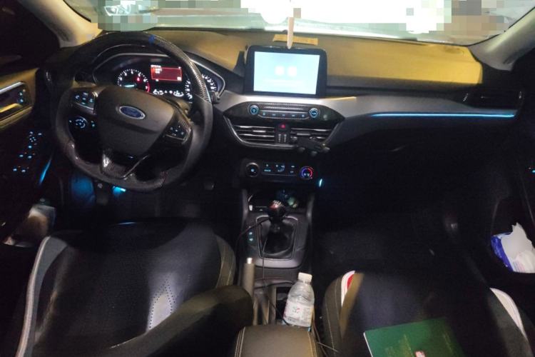 Used Ford Focus 2019 Hatchback 1.5L Manual FENGYUE Model China V Standard Center Console