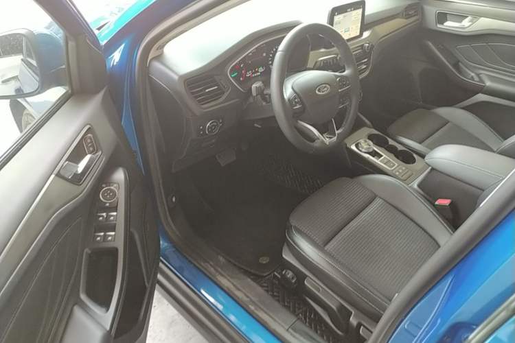Used Ford Focus 2019 Hatchback EcoBoost 180 Automatic Trendy Model Driver Seat