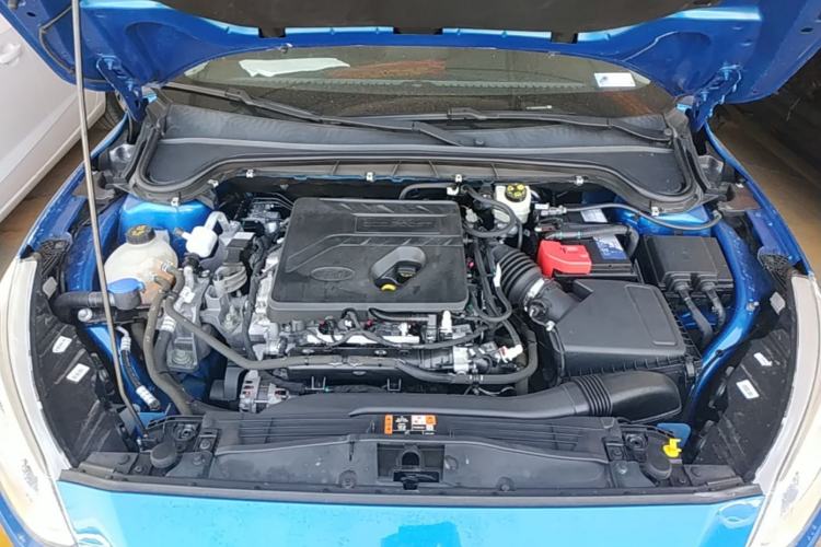 Used Ford Focus 2019 Hatchback EcoBoost 180 Automatic Trendy Model Engine Bay