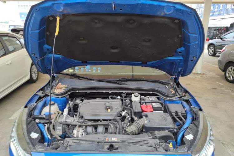 Used Ford Focus 2019 Hatchback 1.5L Automatic Trendy Version China VI Standard Engine Bay