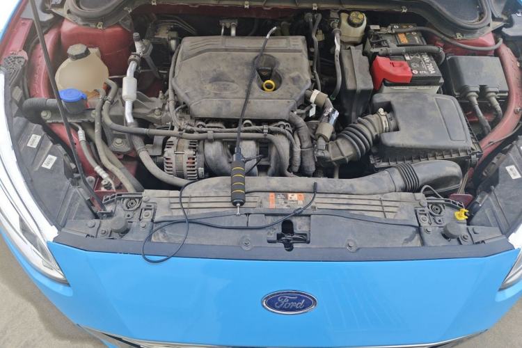 Used Ford Focus 2019 Hatchback 1.5L Manual FENGYUE Model China V Standard Engine Bay