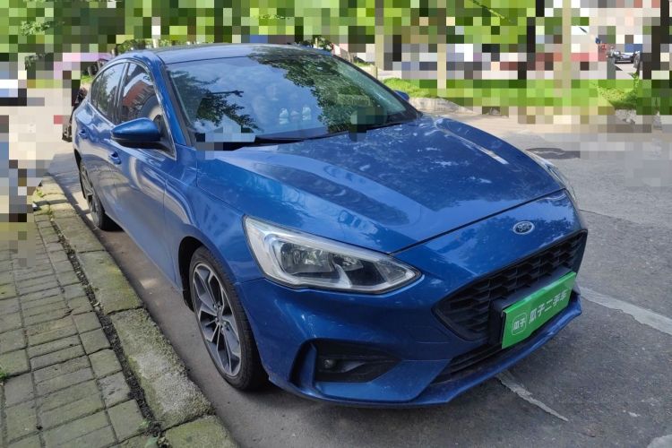 Used Ford Focus 2019 Sedan EcoBoost 180 Automatic Trend Edition Front Right 45 Deg