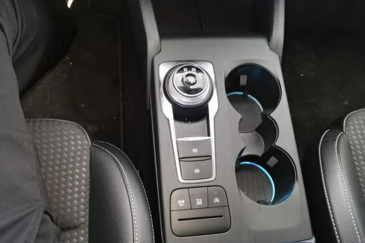 Used Ford Focus 2019 Hatchback EcoBoost 180 Automatic Trendy Model Gear Lever