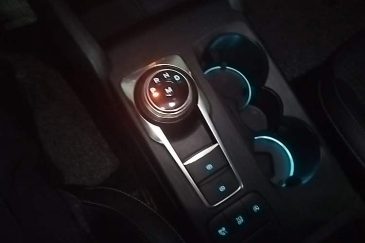 Used Ford Focus 2019 Hatchback EcoBoost 180 Automatic Trendy Model Gear Lever