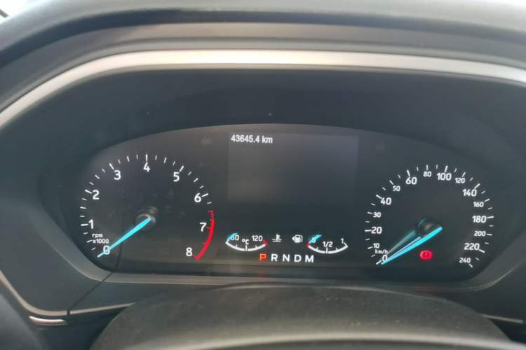 Used Ford Focus 2019 Hatchback EcoBoost 180 Automatic Trendy Model Instrument Cluster