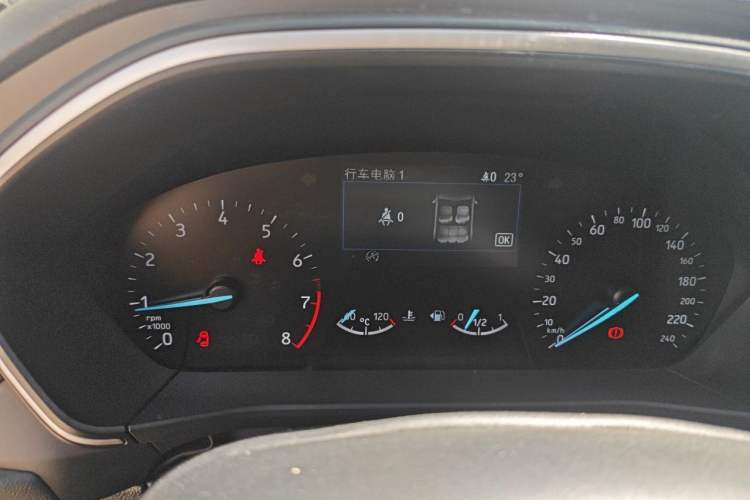 Used Ford Focus 2019 Hatchback 1.5L Manual FENGYUE Model China V Standard Instrument Cluster