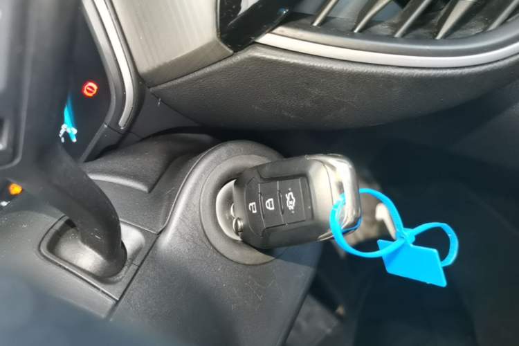 Used Ford Focus 2019 Hatchback EcoBoost 180 Automatic Trendy Model Interior 1