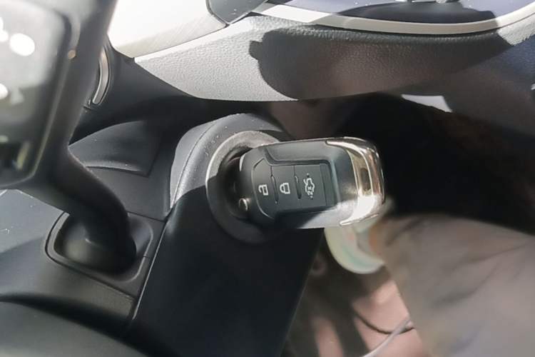 Used Ford Focus 2019 Hatchback EcoBoost 180 Automatic Trendy Model Interior 1