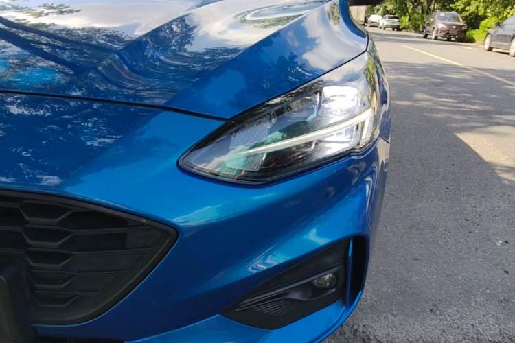 Used Ford Focus 2019 Hatchback EcoBoost 180 Automatic ST Line Left Front Headlight