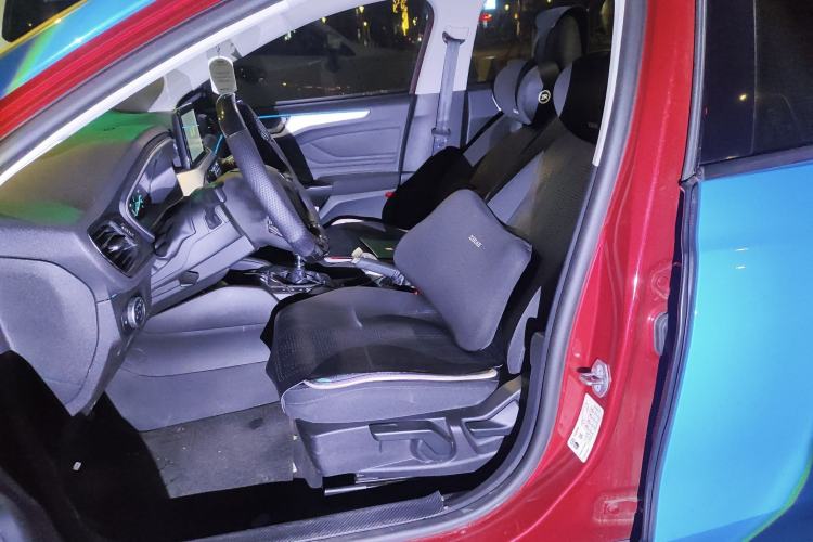 Used Ford Focus 2019 Hatchback 1.5L Manual FENGYUE Model China V Standard Left Front Seat