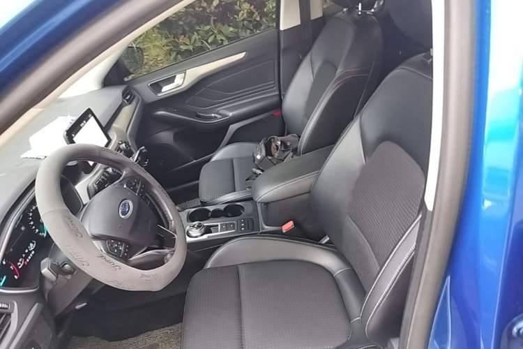 Used Ford Focus 2019 Hatchback EcoBoost 180 Automatic Trendy Model Left Front Seat