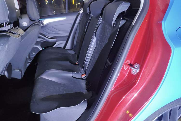 Used Ford Focus 2019 Hatchback 1.5L Manual FENGYUE Model China V Standard Left Rear Seat